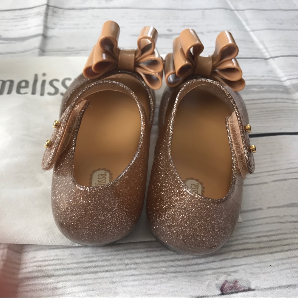 Miniโ Melissa - Picture 2 of 4